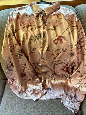 Floral Satin Button-Down Shirt in Blush Pink